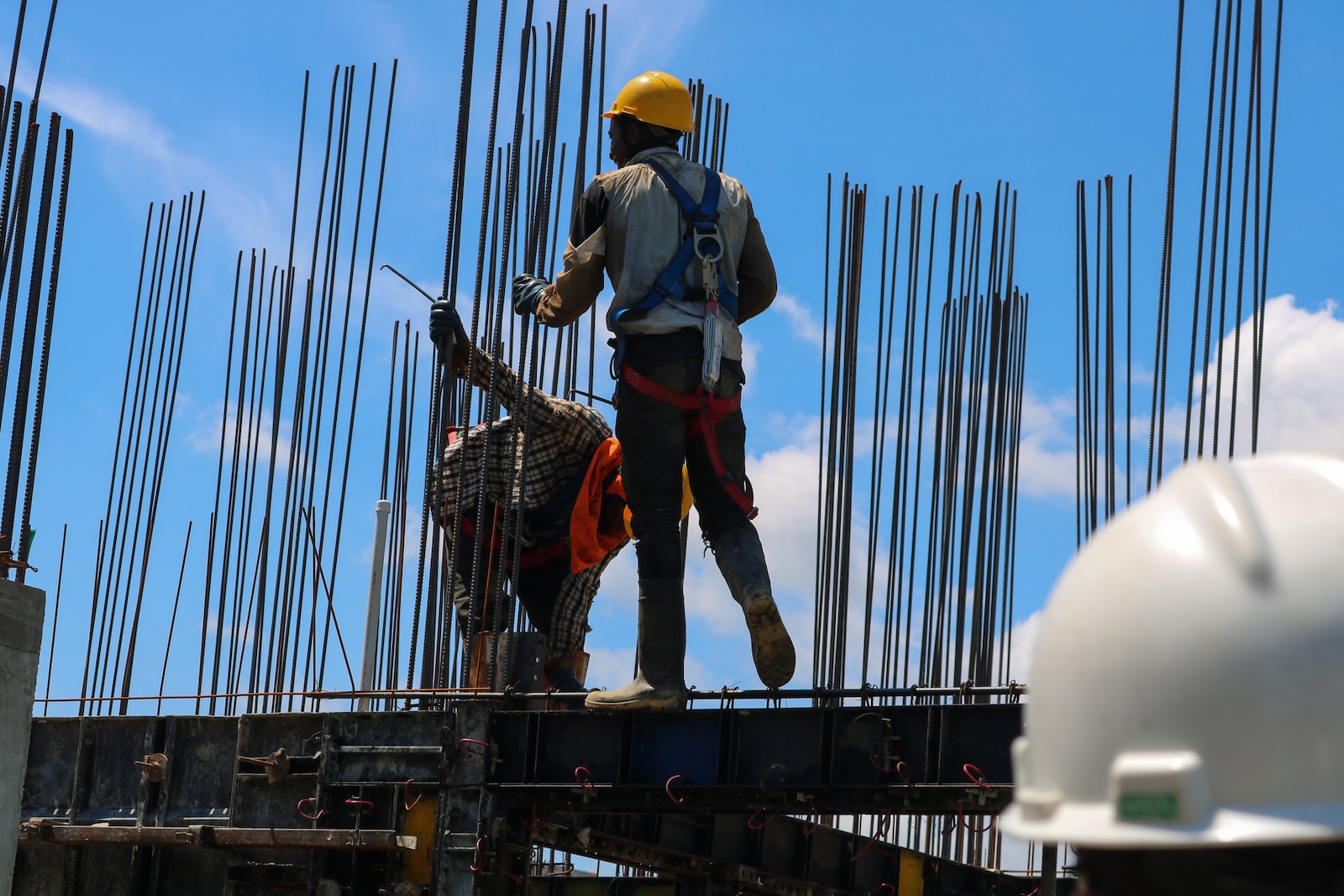 Read more about the article Calcium Hydroxide Applications and Uses
